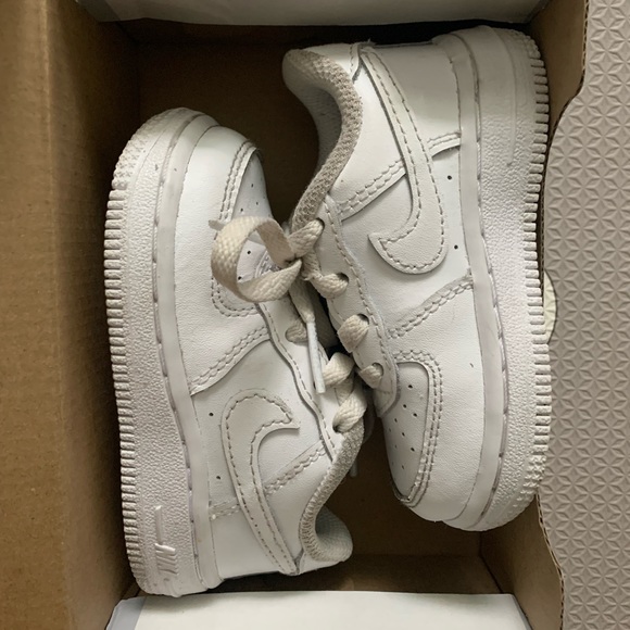 Air Force 1 - Picture 8 of 8